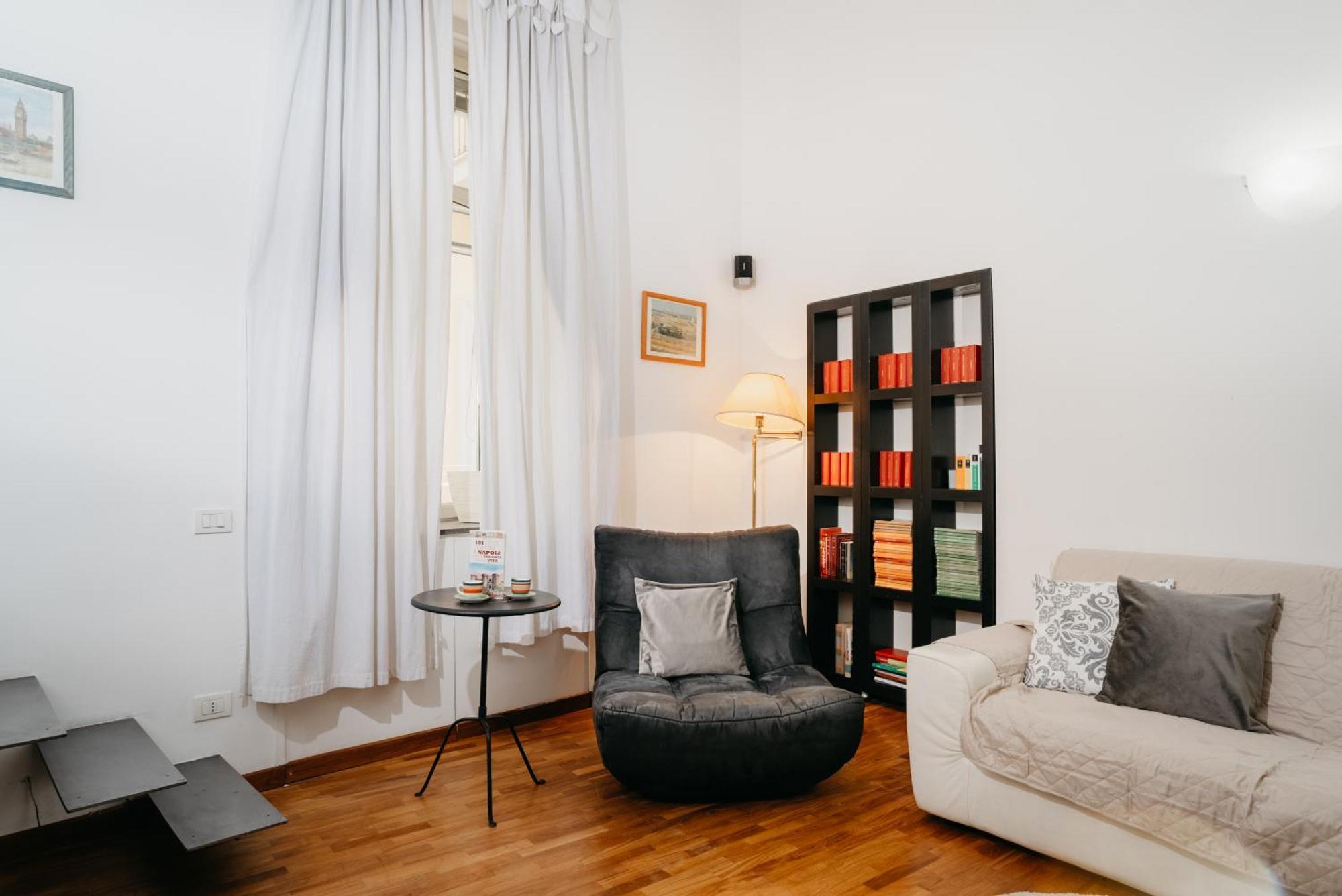 La Casa Dell' Avvocato - Centro Apartment Napoli Exterior foto