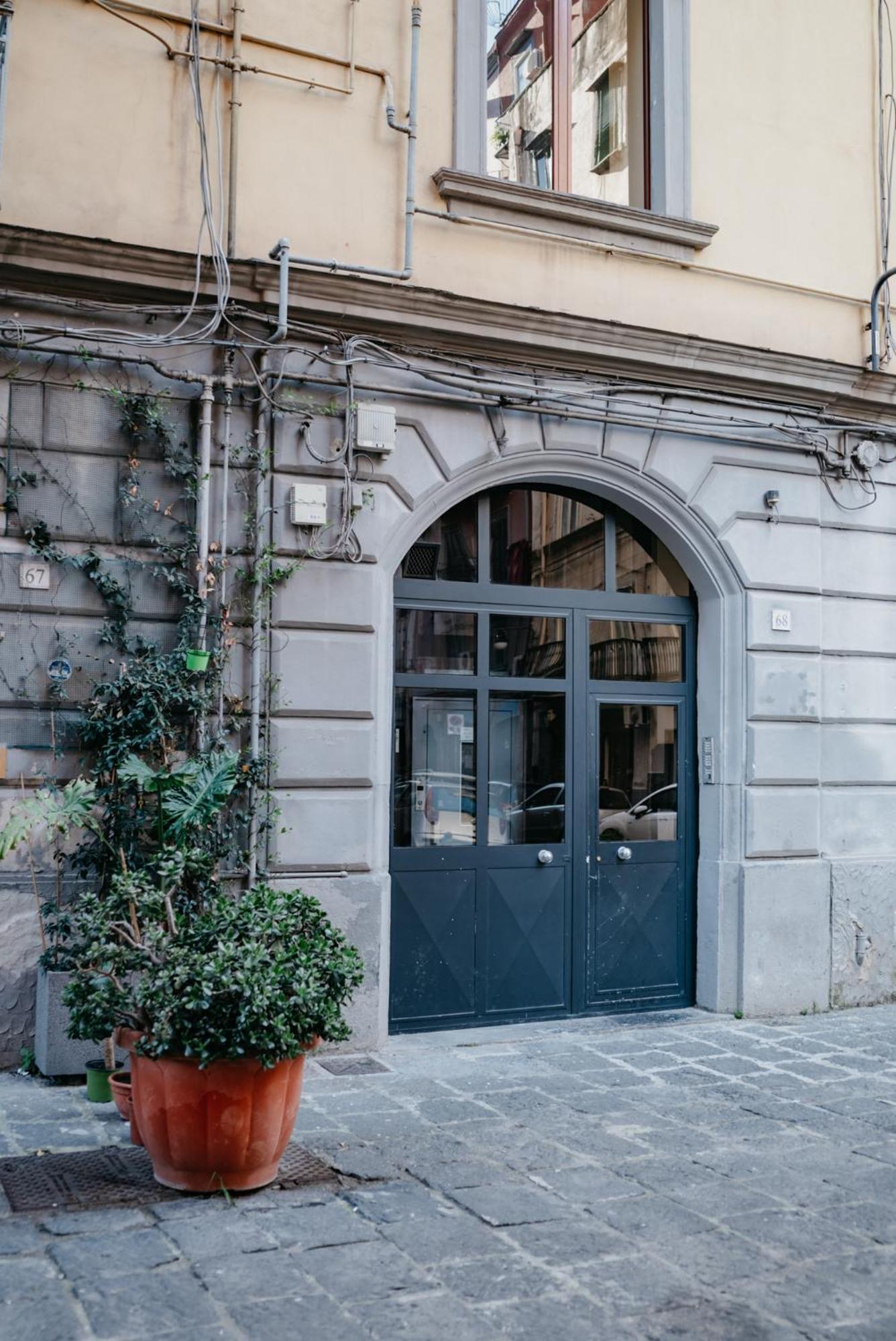 La Casa Dell' Avvocato - Centro Apartment Napoli Exterior foto